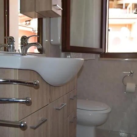 펜션 Casa Tina By La Via Del Mare Viaggi E Vacanze